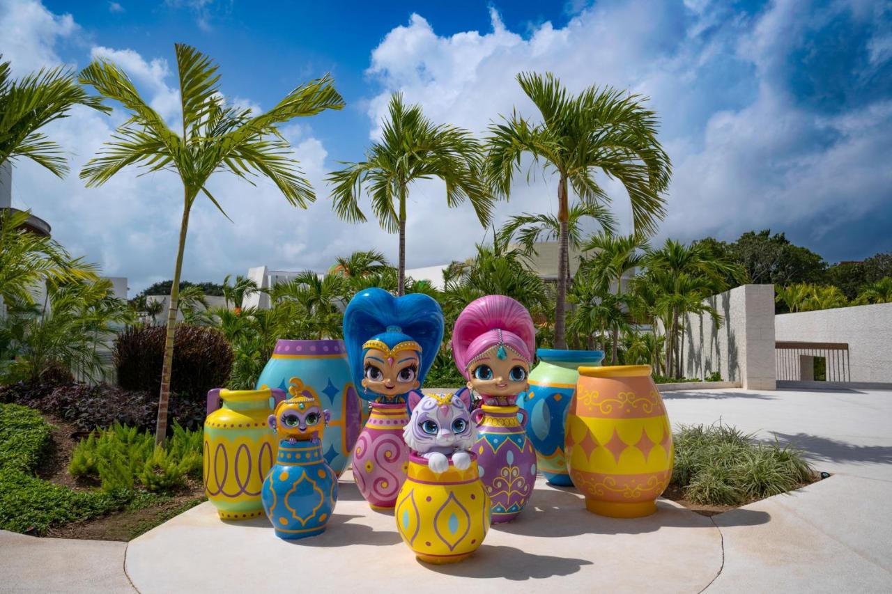 Nickelodeon Hotels & Resorts Riviera Maya Пуэрто-Морелос Экстерьер фото The main characters of the series