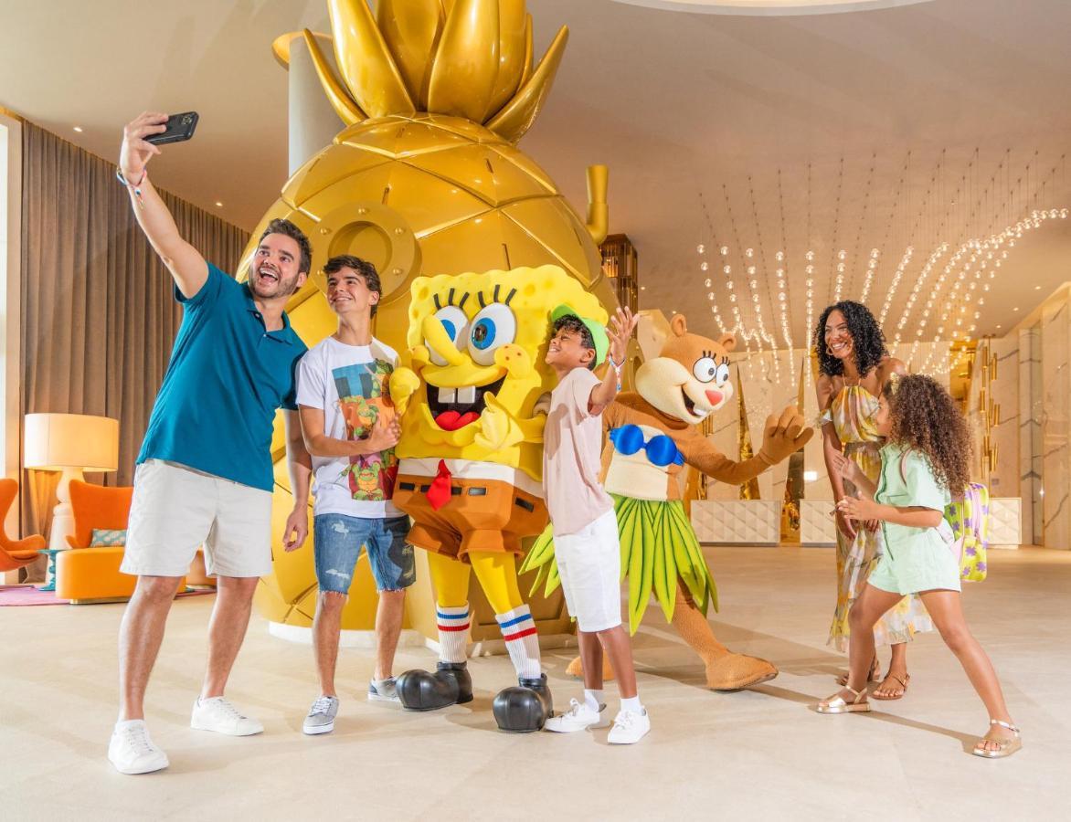 Nickelodeon Hotels & Resorts Riviera Maya Пуэрто-Морелос Экстерьер фото SpongeBob Squarepants at the Atlantis Paradise Island