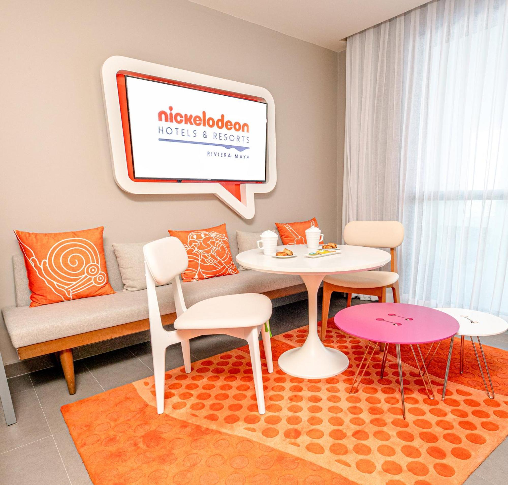 Nickelodeon Hotels & Resorts Riviera Maya Пуэрто-Морелос Экстерьер фото A room at the Nickelodeon Hotel at Punta Cana